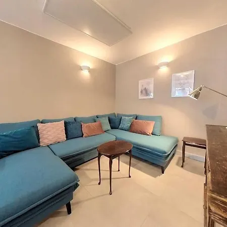 Maison Mazuc- Townhouse With Terrace *