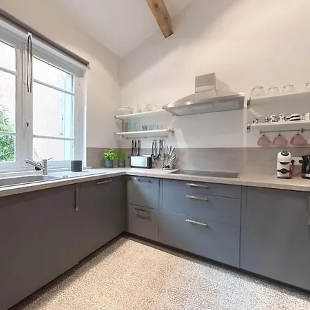 Ferienhaus Maison Mazuc- Townhouse With Terrace Pézenas
