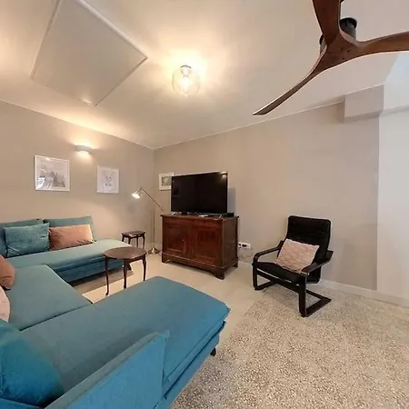 Maison Mazuc- Townhouse With Terrace * Pézenas